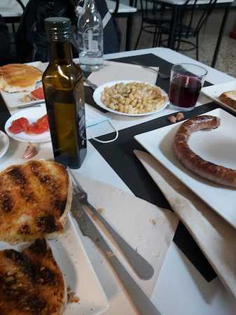 Fotografia tomada fuera de Punt de trobada - restaurantes en Sarral, Tarragona