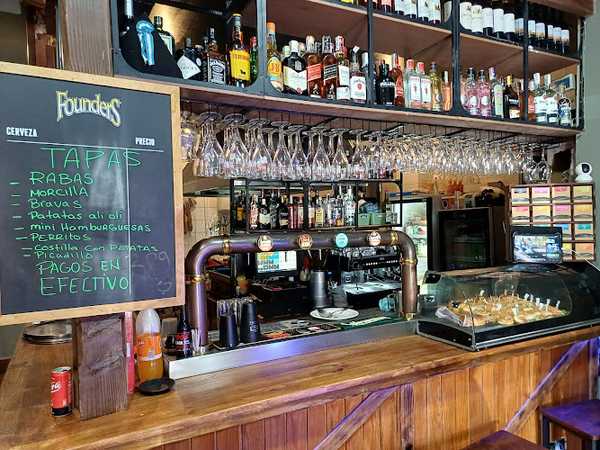 Fotografia tomada fuera de Corte d Eva - restaurantes en Arriondas, Asturias