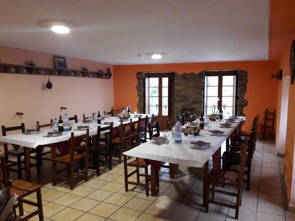 Fotografia tomada fuera de Casa Barbeiro - restaurantes en Abres, Asturias